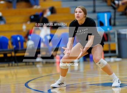 Thumbnail 1 in Benson @ Papillion-LaVista South photogallery.