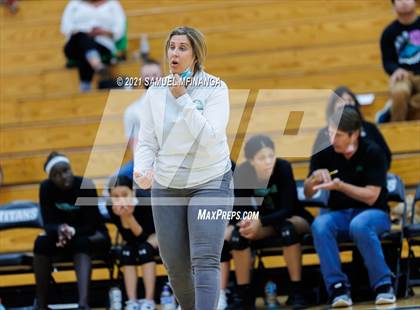Thumbnail 1 in Benson @ Papillion-LaVista South photogallery.