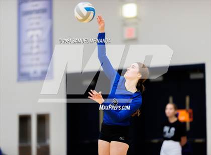 Thumbnail 2 in Benson @ Papillion-LaVista South photogallery.