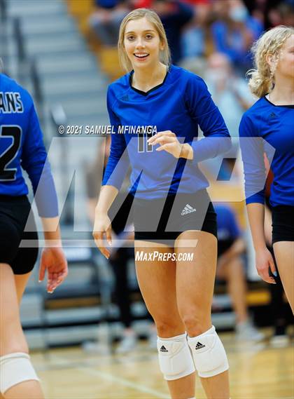 Thumbnail 1 in Benson @ Papillion-LaVista South photogallery.