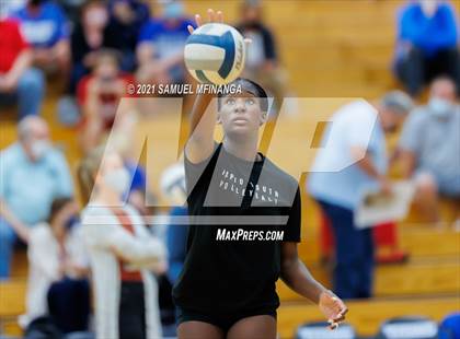 Thumbnail 2 in Benson @ Papillion-LaVista South photogallery.