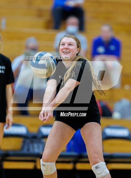 Thumbnail 3 in Benson @ Papillion-LaVista South photogallery.