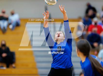Thumbnail 1 in Benson @ Papillion-LaVista South photogallery.