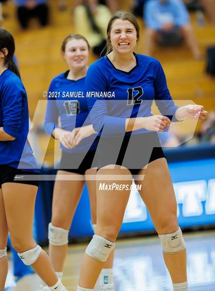 Thumbnail 3 in Benson @ Papillion-LaVista South photogallery.