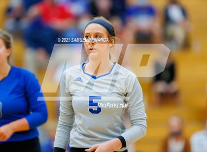 Thumbnail 1 in Benson @ Papillion-LaVista South photogallery.
