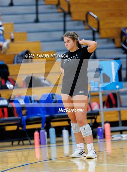Thumbnail 1 in Benson @ Papillion-LaVista South photogallery.