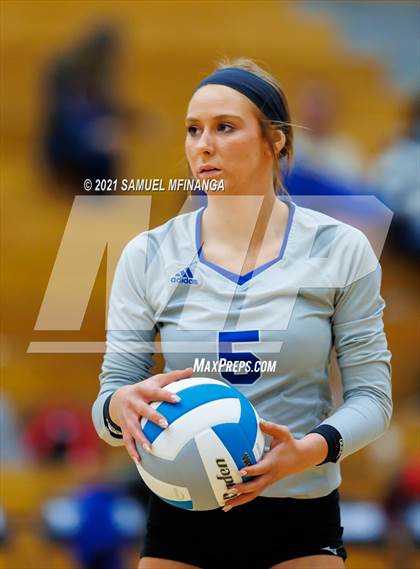 Thumbnail 2 in Benson @ Papillion-LaVista South photogallery.
