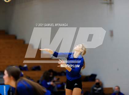 Thumbnail 2 in Benson @ Papillion-LaVista South photogallery.