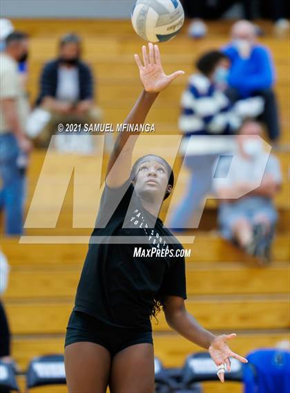 Thumbnail 1 in Benson @ Papillion-LaVista South photogallery.