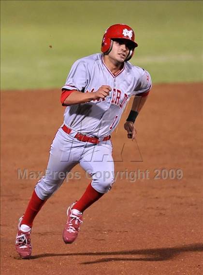 Thumbnail 3 in Mater Dei vs. Edison (CIF SS D1 Playoffs) photogallery.