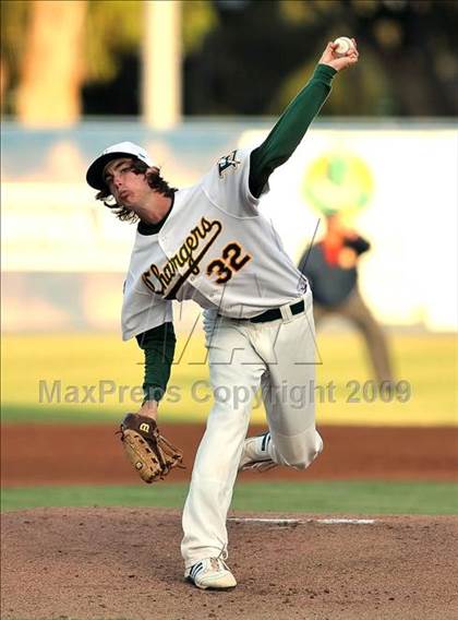 Thumbnail 2 in Mater Dei vs. Edison (CIF SS D1 Playoffs) photogallery.