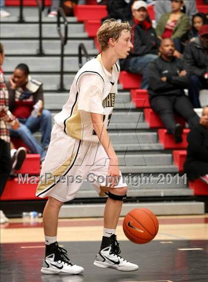 Thumbnail 3 in Palos Verdes Peninsula vs. Washington (Westchester Classic) photogallery.