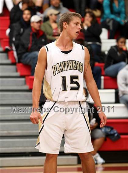 Thumbnail 3 in Palos Verdes Peninsula vs. Washington (Westchester Classic) photogallery.