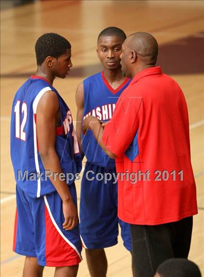 Thumbnail 2 in Palos Verdes Peninsula vs. Washington (Westchester Classic) photogallery.