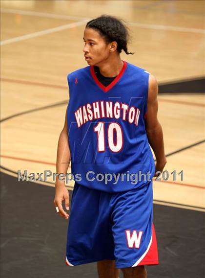 Thumbnail 3 in Palos Verdes Peninsula vs. Washington (Westchester Classic) photogallery.