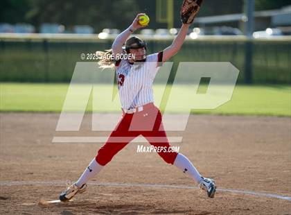 Thumbnail 3 in Hardin @ Kirbyville photogallery.