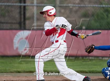 Thumbnail 2 in Gurnee Warren @ Deerfield photogallery.