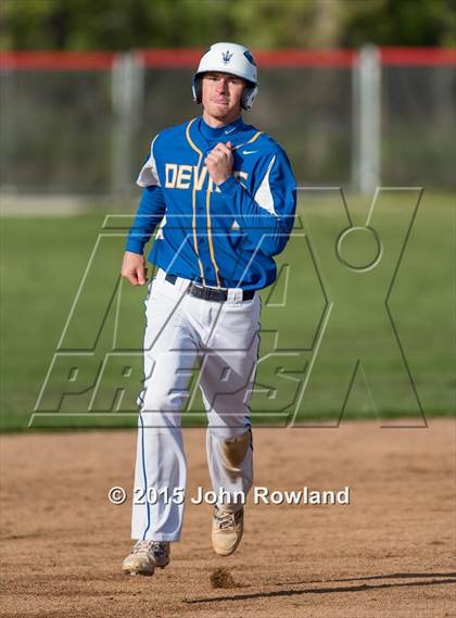 Thumbnail 1 in Gurnee Warren @ Deerfield photogallery.