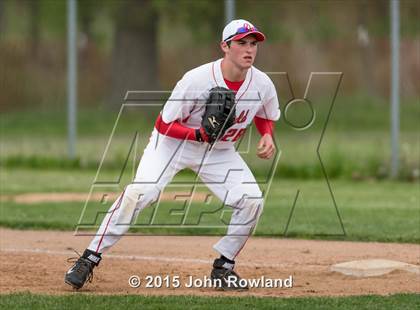 Thumbnail 3 in Gurnee Warren @ Deerfield photogallery.
