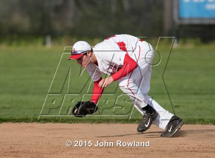 Thumbnail 2 in Gurnee Warren @ Deerfield photogallery.