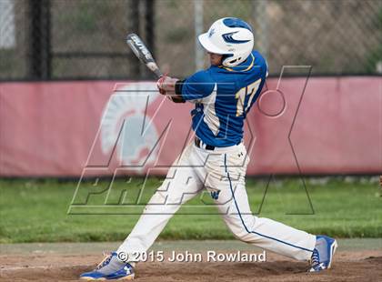 Thumbnail 3 in Gurnee Warren @ Deerfield photogallery.