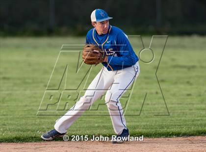 Thumbnail 2 in Gurnee Warren @ Deerfield photogallery.