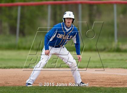 Thumbnail 3 in Gurnee Warren @ Deerfield photogallery.