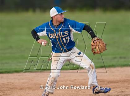 Thumbnail 1 in Gurnee Warren @ Deerfield photogallery.