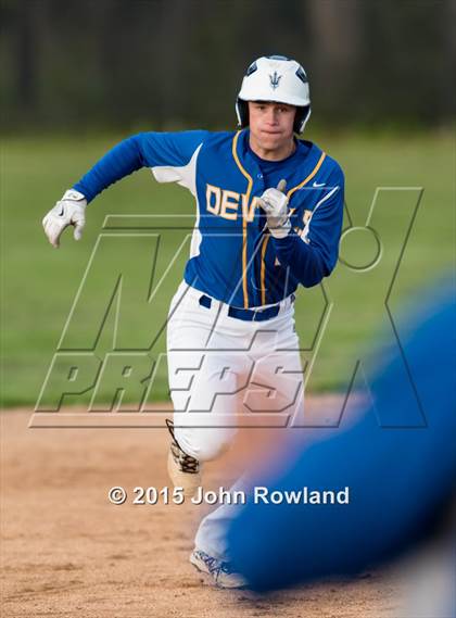 Thumbnail 1 in Gurnee Warren @ Deerfield photogallery.