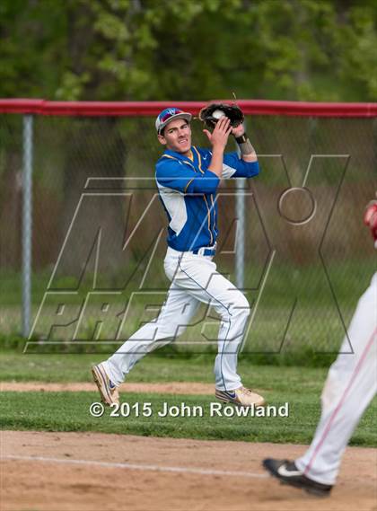 Thumbnail 2 in Gurnee Warren @ Deerfield photogallery.