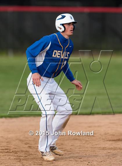 Thumbnail 1 in Gurnee Warren @ Deerfield photogallery.