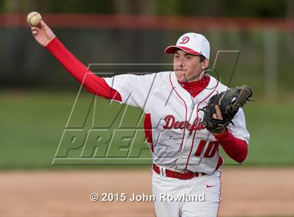 Thumbnail 3 in Gurnee Warren @ Deerfield photogallery.