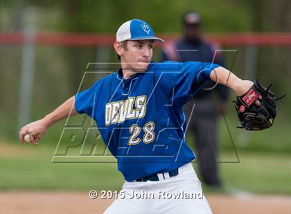 Thumbnail 2 in Gurnee Warren @ Deerfield photogallery.