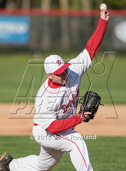 Thumbnail 2 in Gurnee Warren @ Deerfield photogallery.
