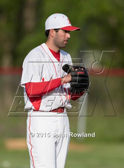 Thumbnail 3 in Gurnee Warren @ Deerfield photogallery.