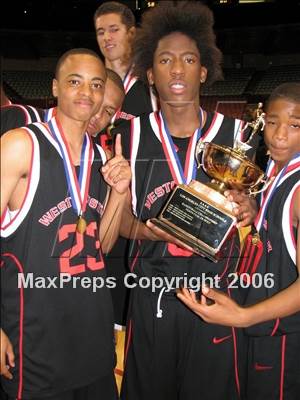 Thumbnail 2 in Westchester vs. Taft (LA City Championship Division - Awards) photogallery.