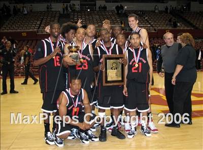 Thumbnail 3 in Westchester vs. Taft (LA City Championship Division - Awards) photogallery.