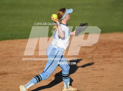 Thumbnail 1 in Johnson vs Brennan (UIL 6A Bi District) photogallery.