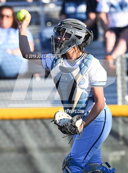 Thumbnail 3 in Johnson vs Brennan (UIL 6A Bi District) photogallery.