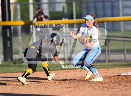 Thumbnail 1 in Johnson vs Brennan (UIL 6A Bi District) photogallery.