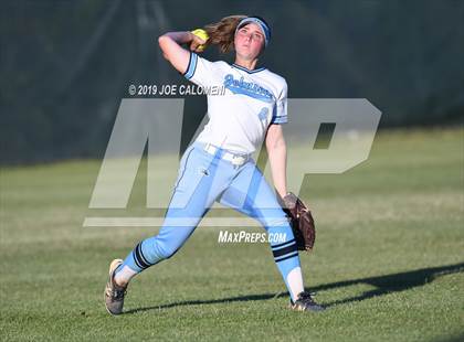 Thumbnail 2 in Johnson vs Brennan (UIL 6A Bi District) photogallery.
