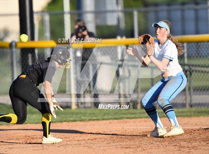 Thumbnail 2 in Johnson vs Brennan (UIL 6A Bi District) photogallery.