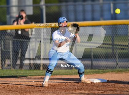 Thumbnail 1 in Johnson vs Brennan (UIL 6A Bi District) photogallery.
