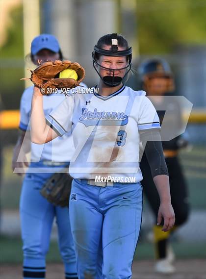 Thumbnail 1 in Johnson vs Brennan (UIL 6A Bi District) photogallery.