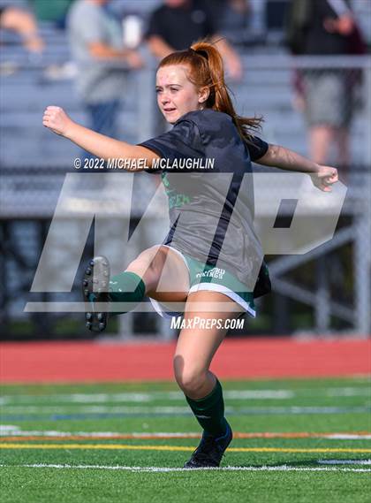 Thumbnail 3 in Seaford vs. Babylon (Long Island Class B Final) photogallery.