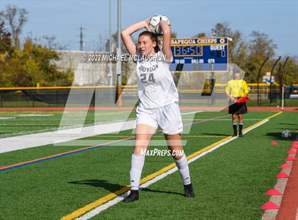 Thumbnail 1 in Seaford vs. Babylon (Long Island Class B Final) photogallery.