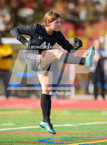 Thumbnail 3 in Seaford vs. Babylon (Long Island Class B Final) photogallery.