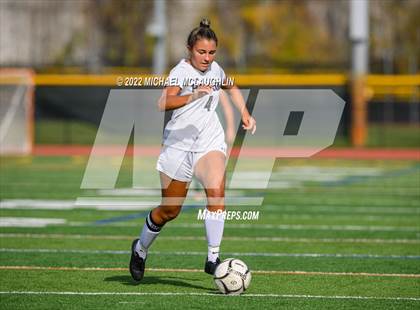 Thumbnail 3 in Seaford vs. Babylon (Long Island Class B Final) photogallery.