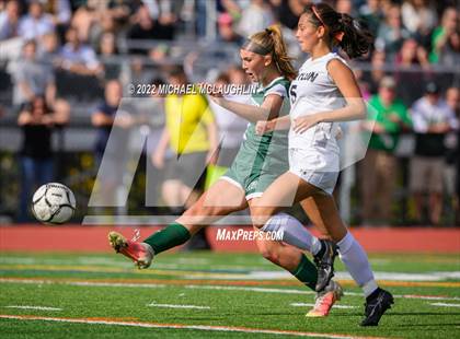 Thumbnail 3 in Seaford vs. Babylon (Long Island Class B Final) photogallery.
