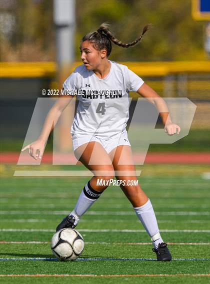 Thumbnail 1 in Seaford vs. Babylon (Long Island Class B Final) photogallery.